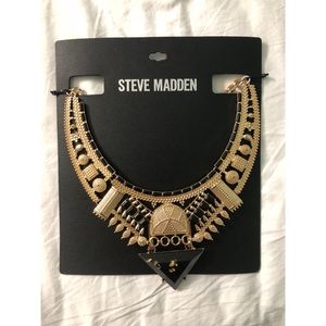Steve Madden Statement Necklace